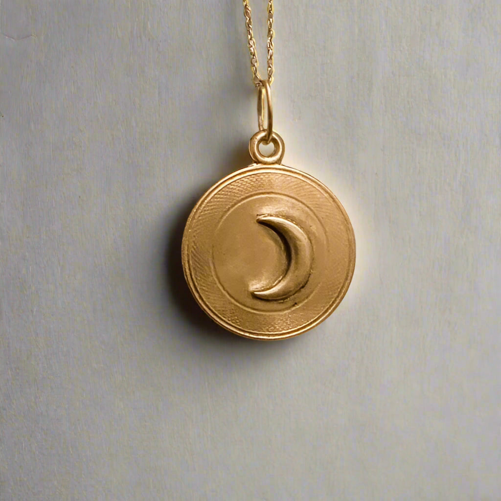 Luna Necklace